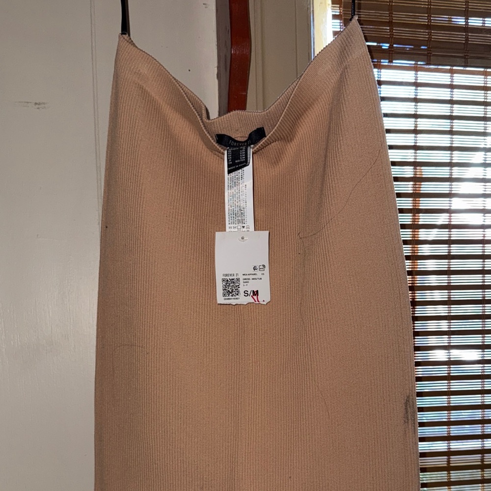 Forever 21 Beige Ribbed MIDI/dress/skirt/tube, size S/M